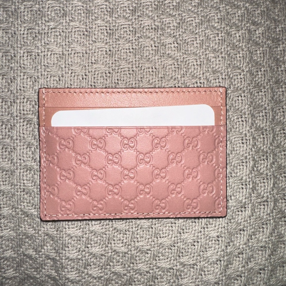 Pink Gucci single card holder